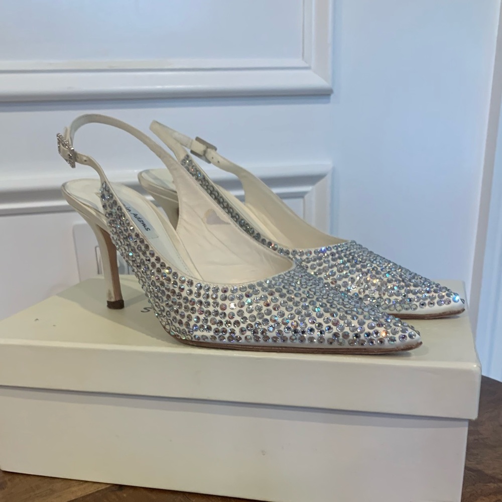 Benjamin Adams slingback heel